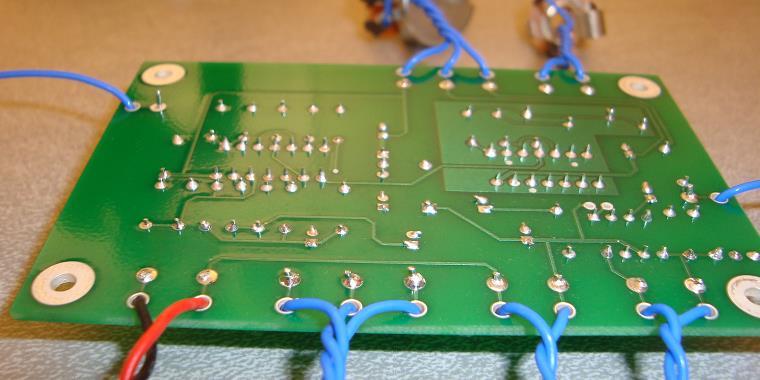 102 Minimum Theremin Soldering Example 2